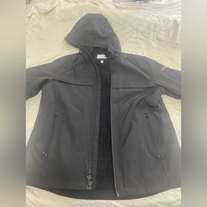 Calvin Klein rain coat with adjustable hoodie strings size M